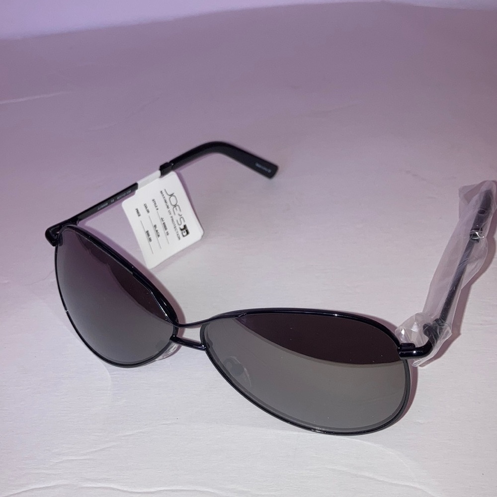 Joe’s Jeans Sunglasses